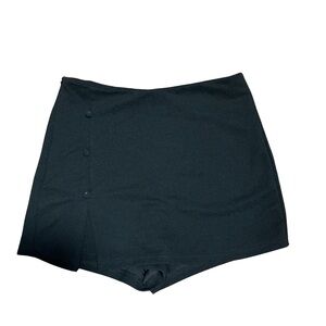 SHEIN Black Side-Button Skort Shorts